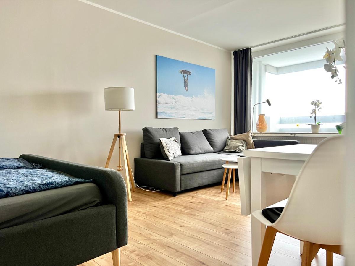Weitblick Apartment Direkt Am Park Mit Kostenlosem Parkplatz Bremerhaven Exterior photo